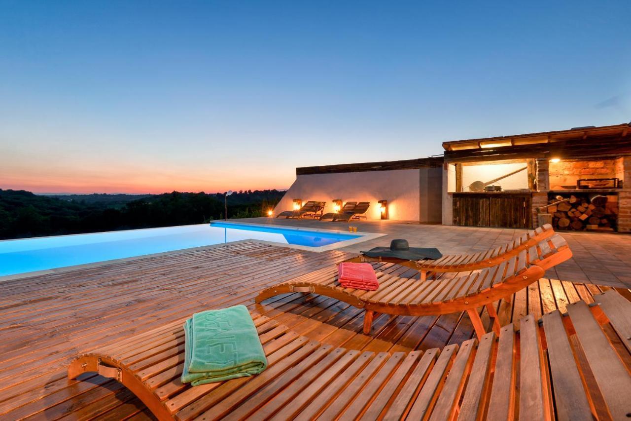 Holiday Home Dika Свети-Мартин-на-Мору Экстерьер фото
