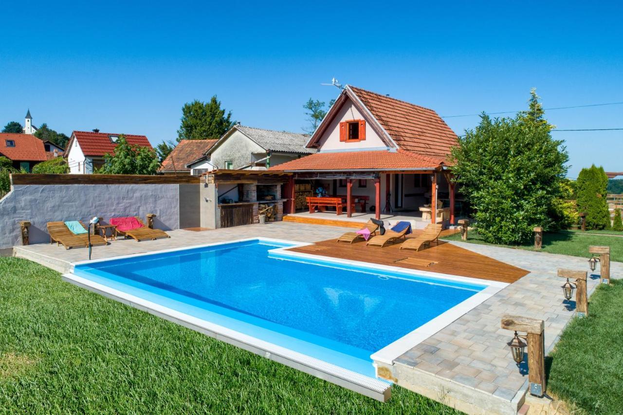 Holiday Home Dika Свети-Мартин-на-Мору Экстерьер фото