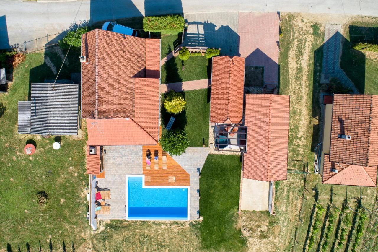 Holiday Home Dika Свети-Мартин-на-Мору Экстерьер фото