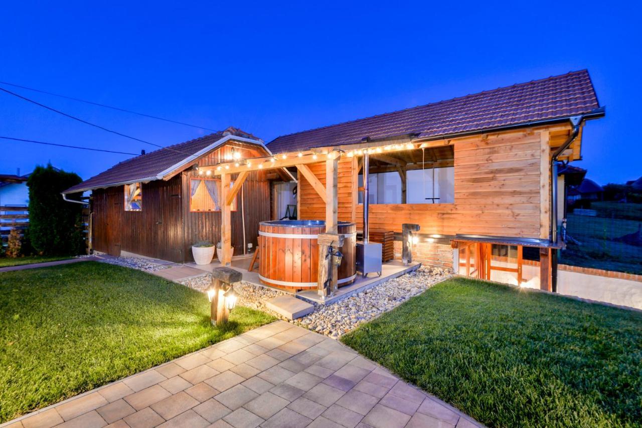 Holiday Home Dika Свети-Мартин-на-Мору Экстерьер фото