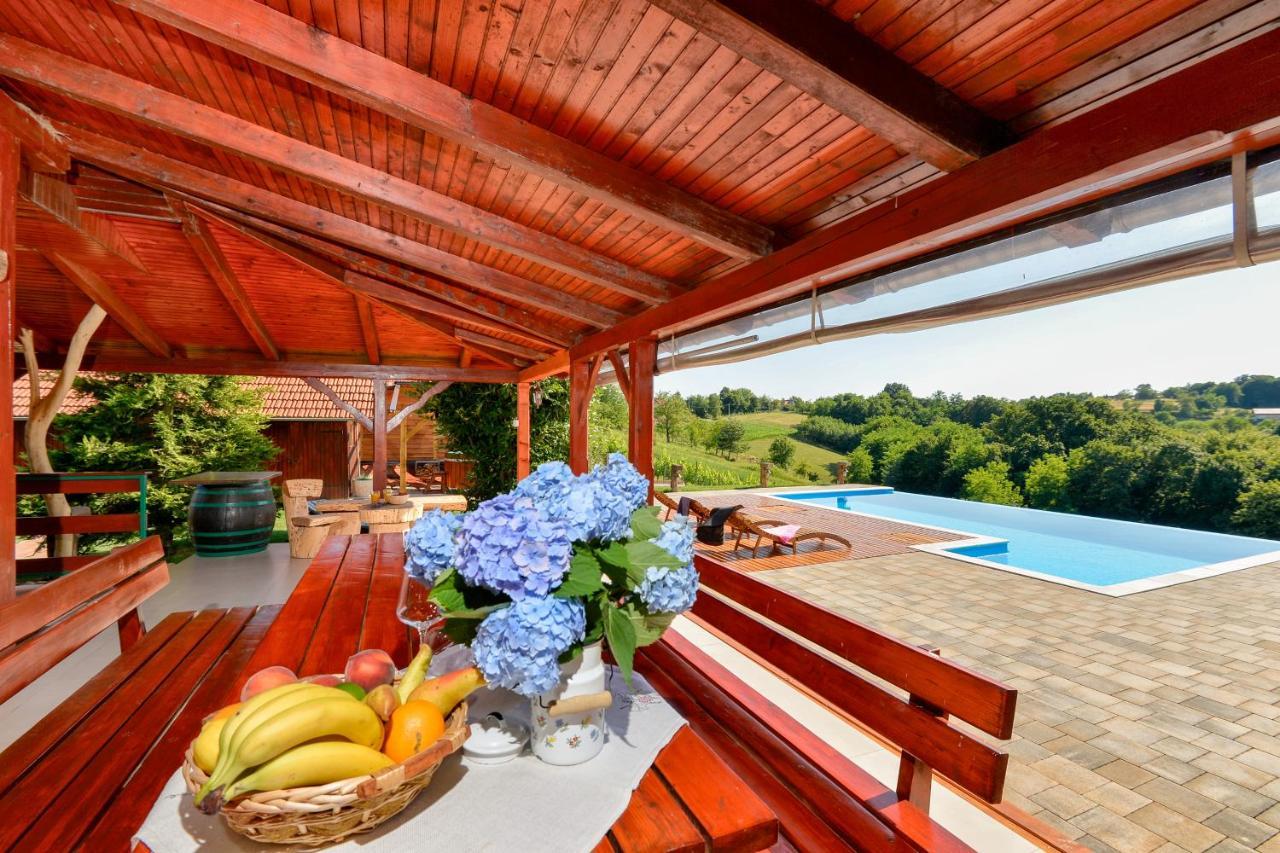 Holiday Home Dika Свети-Мартин-на-Мору Экстерьер фото