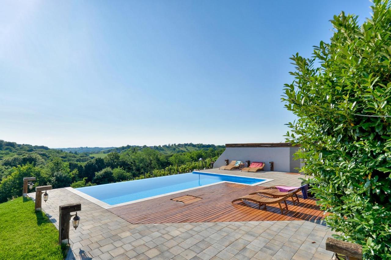 Holiday Home Dika Свети-Мартин-на-Мору Экстерьер фото